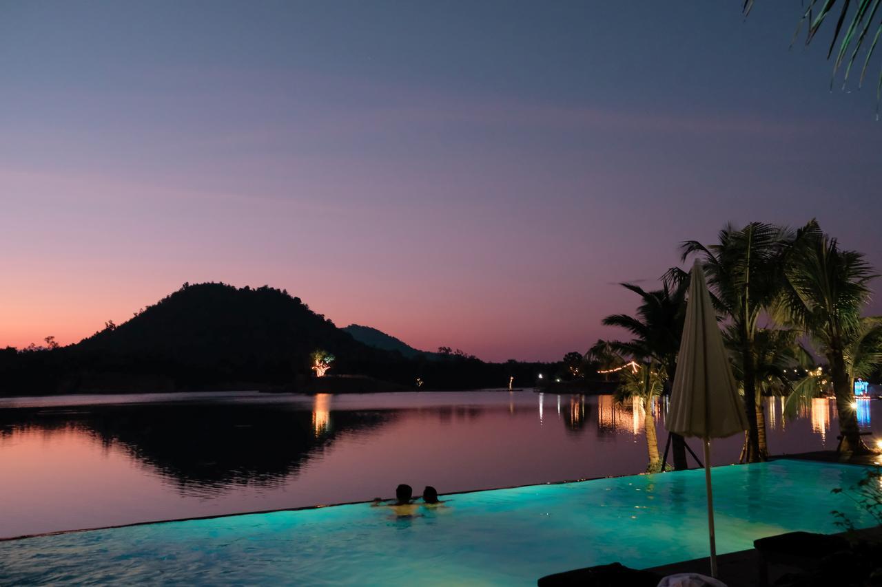Inlaya Ratchaburi Hotel Kültér fotó